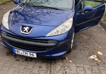 Peugeot 207 118.000 km 1.900 &euro; Königswinter 53639