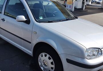 VW Golf 175.353 km 1.500 &euro; Bonn 53129