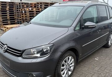 VW Touran 311.000 km 3.999 &euro; Euskirchen 53879
