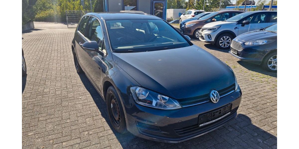 VW Golf 187.000 km 6.350 &euro; Wesseling 50389