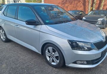 Skoda Fabia 99.950 km 8.899 &euro; Bonn 53227