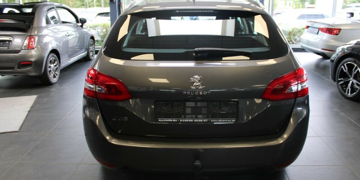 Peugeot 308 SW BlueHDi 120 Allure - AHK - 70.644 km 9.980 &euro; Euskirchen 53881