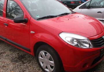 Dacia Sandero 199.000 km 1.950 &euro; Bonn 53127