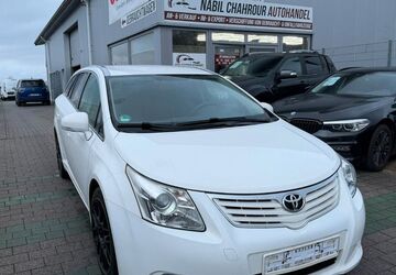 Toyota Avensis 240.000 km 4.999 &euro; Rheinbach 53359