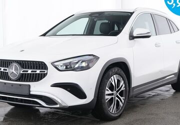 Mercedes-Benz GLA 200 22.359 km 36.890 &euro; Bornheim 53332