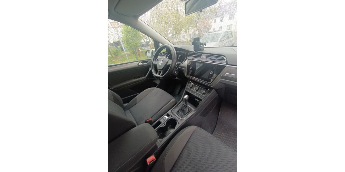 VW Touran 195.000 km 12.500 &euro; Düren 52351