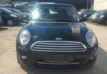 Mini Cooper 180.000 km 3.490 &euro; Bonn 53227