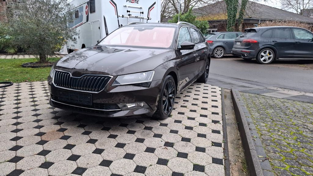 Skoda Superb 75.380 km 20.500 &euro; Euskirchen 53881