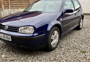 VW Golf 163.000 km 2.600 &euro; Zülpich 53909