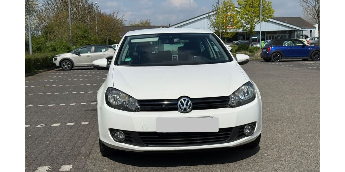 VW Golf 267.300 km 2.700 &euro; Kerpen 50171