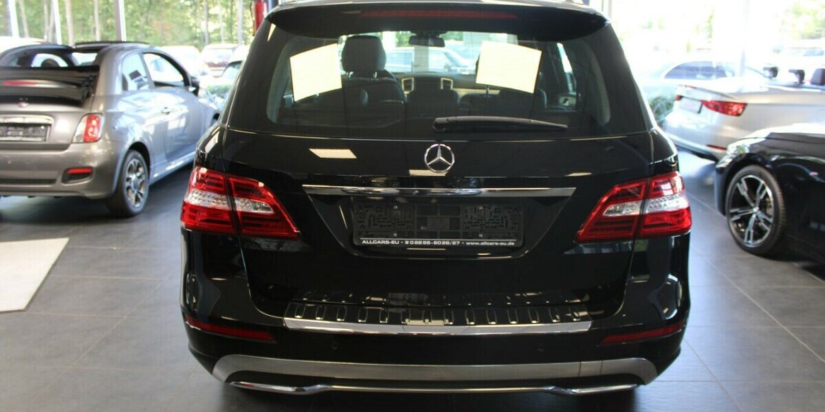 Mercedes-Benz ML 350 BlueTec 4MATIC 7G-TRONIC 130.815 km 19.980 &euro; Euskirchen 53881