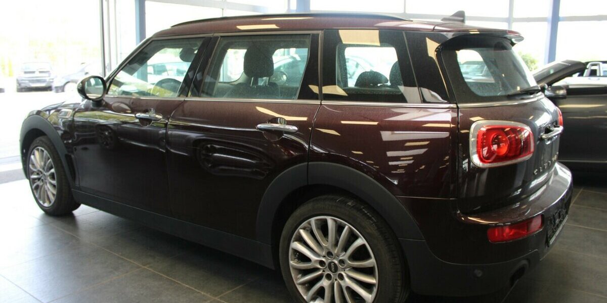 Mini One Clubman Chili - LED - Navi - SHZ - Kamera - 64.870 km 14.980 &euro; Euskirchen 53881