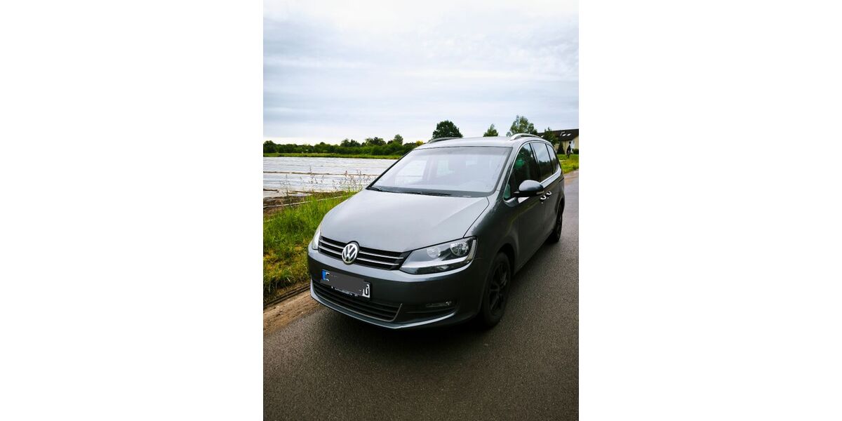 VW Sharan 129.723 km 19.999 &euro; Bornheim 53332