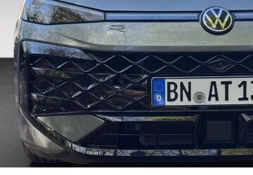 VW T-Roc 1.500 km 45.580 &euro; Bonn 53227