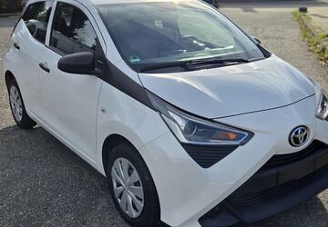 Toyota Aygo (X) 87.200 km 7.150 &euro; Erftstadt-Lechenich 50374