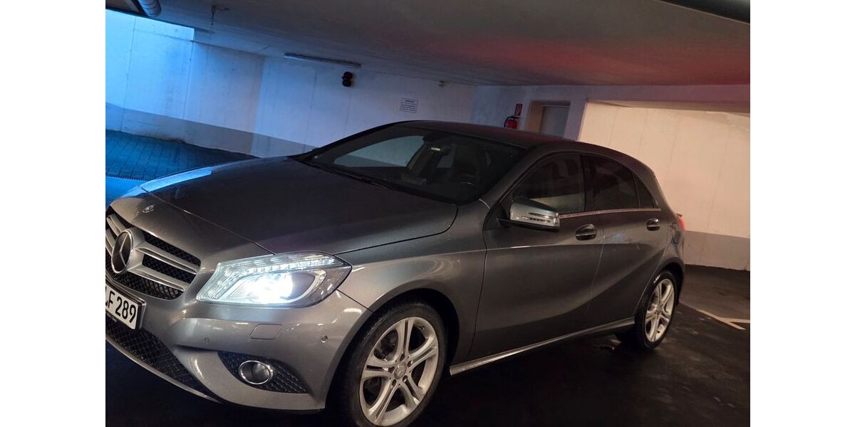 Mercedes-Benz A 180 192.500 km 7.700 &euro; Bonn 53125