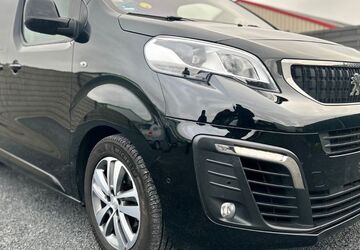 Peugeot Traveller 110.765 km 31.190 &euro; Düren 52351