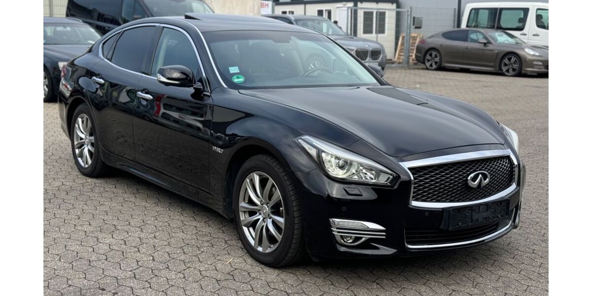 INFINITI Q70 203.800 km 14.950 &euro; Bornheim 53332