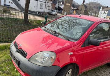 Toyota Yaris 175.000 km 700 &euro; Bad Münstereifel 53902