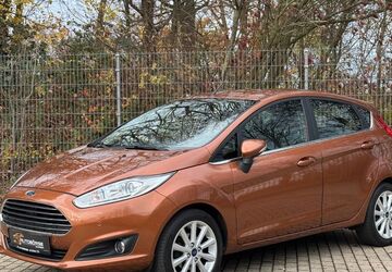 Ford Fiesta 121.122 km 7.999 &euro; Düren 52349