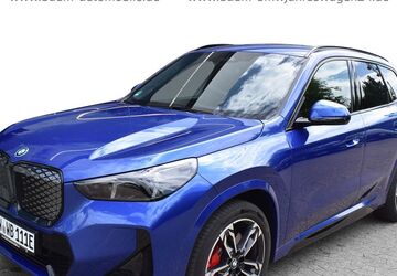 BMW iX1 3.990 km 54.990 &euro; Bad Neuenahr 53474