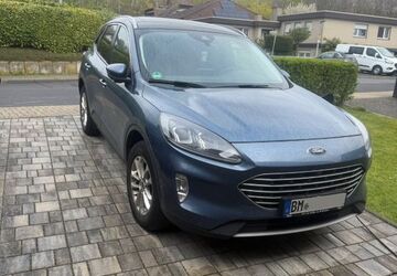 Ford Kuga 58.000 km 25.499 &euro; Kerpen 50169