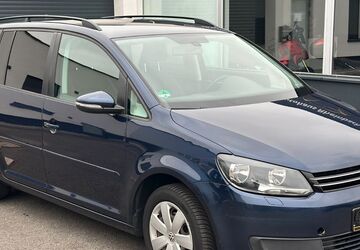 VW Touran 255.000 km 6.390 &euro; Rheinbach 53359