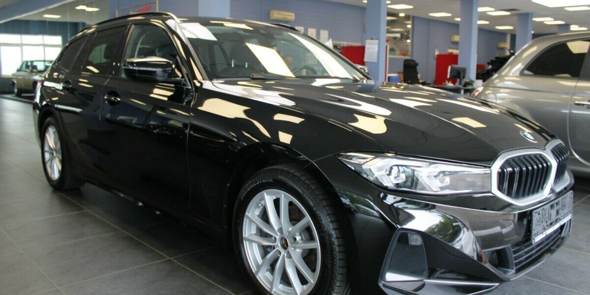 BMW 318 318i Touring Aut. 74.038 km 23.980 &euro; Euskirchen 53881
