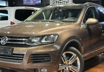 VW Touareg 253.809 km 16.900 &euro; Bonn 53177