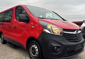 Opel Vivaro 144.000 km 12.988 &euro; Rheinbach 53359