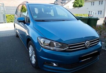 VW Touran 189.300 km 12.600 &euro; Düren 52351