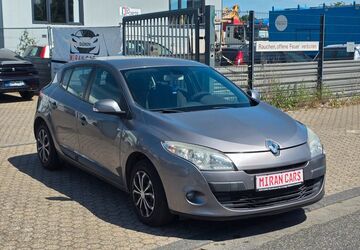 Renault Megane 203.000 km 2.200 &euro; Düren 52353