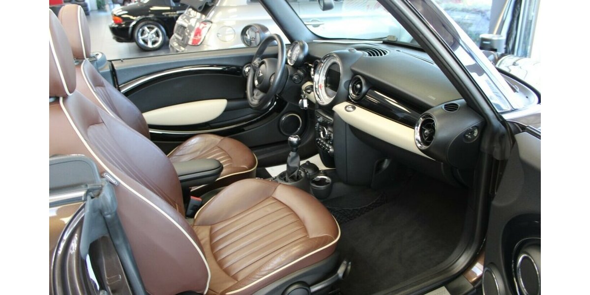 Mini Cooper SD Cabrio 116.426 km 11.980 &euro; Euskirchen 53881