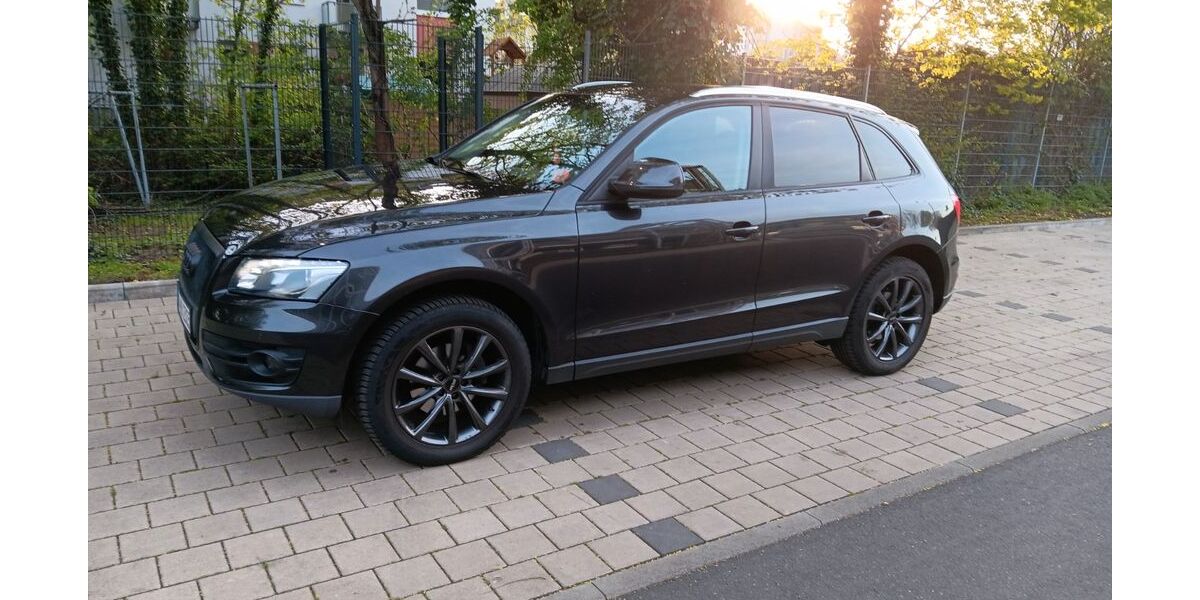 Audi Q5 174.000 km 10.500 &euro; Bonn 53121