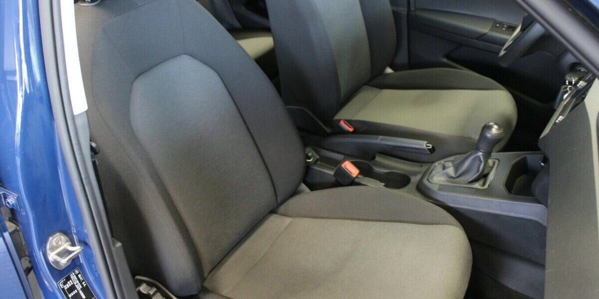 Seat Arona 1.0 TSI Reference 74.670 km 11.980 &euro; Euskirchen 53881