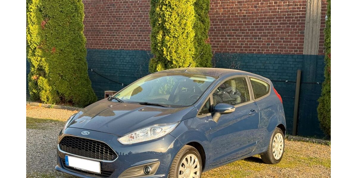 Ford Fiesta 225.000 km 3.500 &euro; Düren 52351
