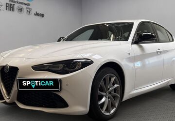 Alfa Romeo Giulia 20.600 km 33.990 &euro; Bornheim 53332