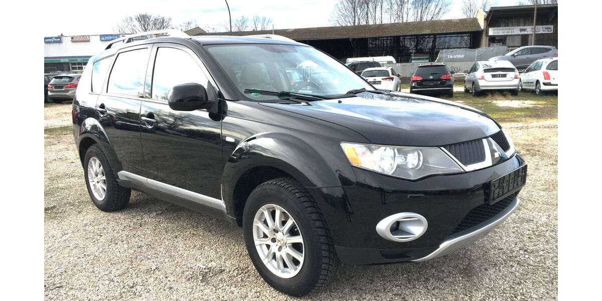 Mitsubishi Outlander 206.000 km 4.799 &euro; Bonn 53227