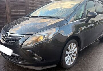 Opel Zafira Tourer 191.000 km 5.200 &euro; Euskirchen 53879