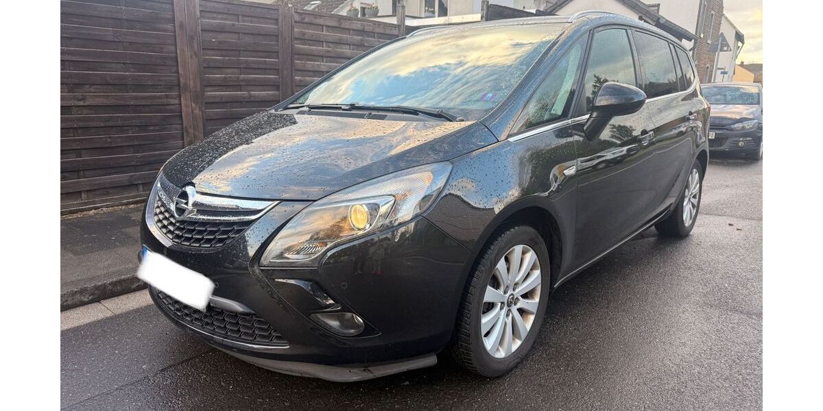Opel Zafira Tourer 191.000 km 5.200 &euro; Euskirchen 53879