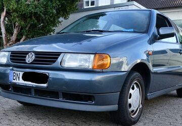 VW Polo 99.592 km 800 &euro; Bonn 53175