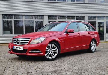 Mercedes-Benz C 250 198.000 km 8.500 &euro; Bonn 53117
