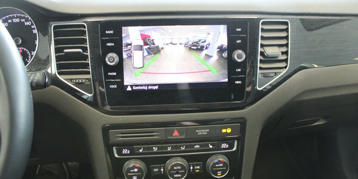 VW Golf Sportsvan 1.5 TSI ACT OPF DSG 39.550 km 18.980 &euro; Euskirchen 53881