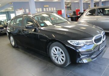 BMW 320 33.902 km 25.980 &euro; Euskirchen 53881