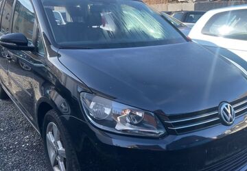 VW Touran 296.861 km 6.500 &euro; Euskirchen 53879