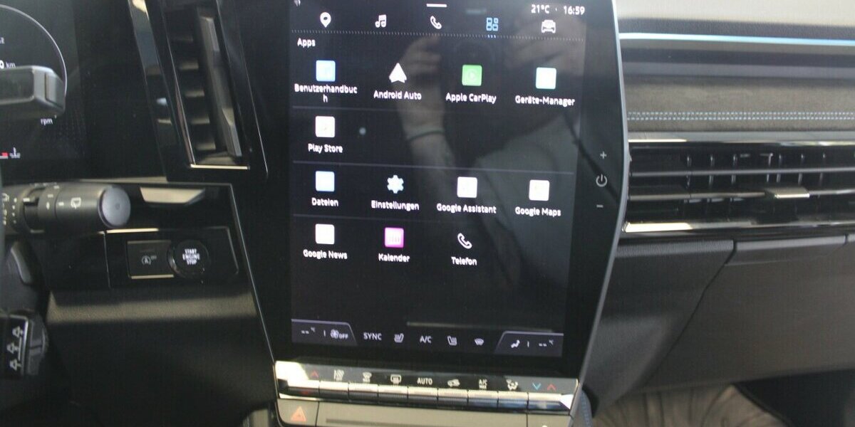 Renault Austral 1.3 TCe Techno Esprit Alpine 27.093 km 26.980 &euro; Euskirchen 53881