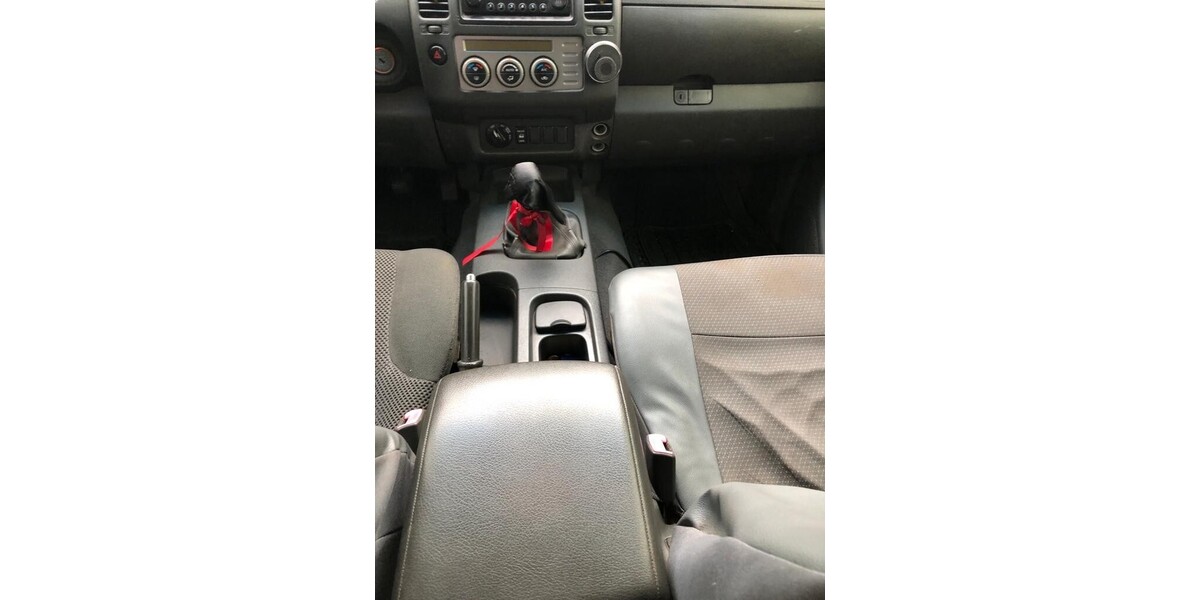 Nissan Navara 311.000 km 6.000 &euro; Düren 52349