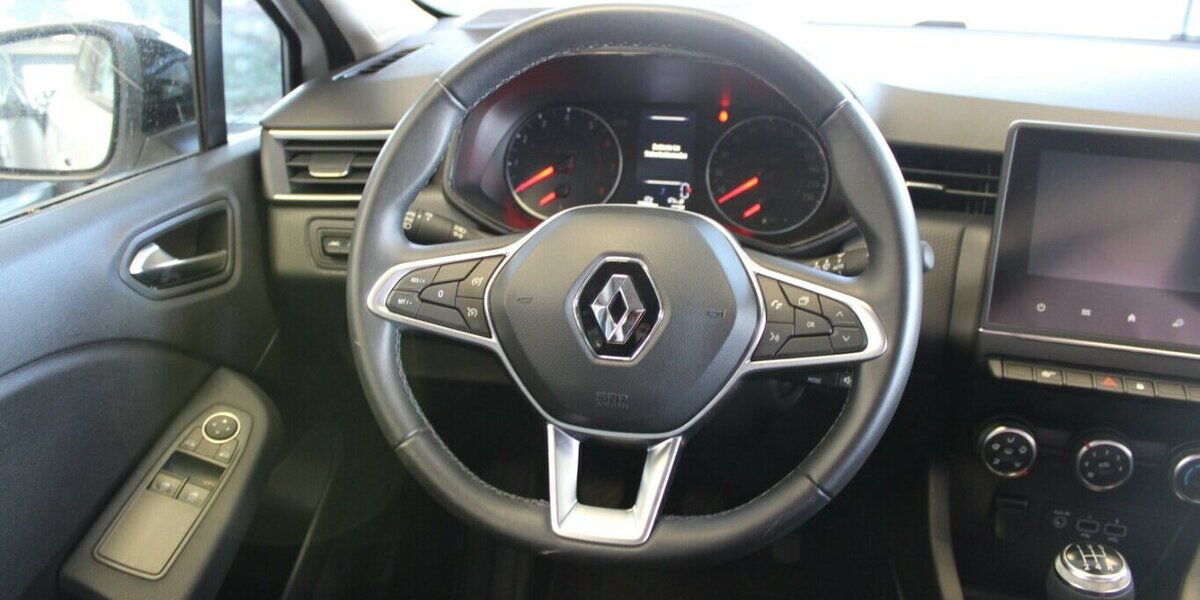 Renault Clio SCe65 EQUILIBRE 29.107 km 12.480 &euro; Euskirchen 53881