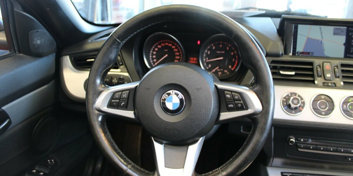 BMW Z4 sDrive28i Cabrio 168.546 km 15.980 &euro; Euskirchen 53881