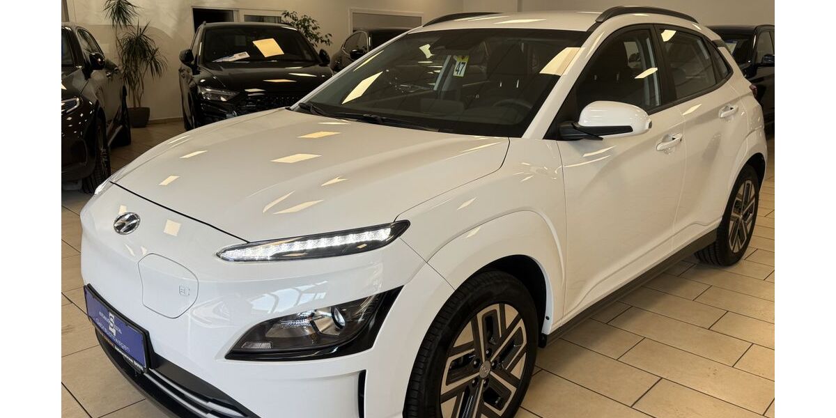 Hyundai KONA 18.337 km 17.900 &euro; Bonn 53227